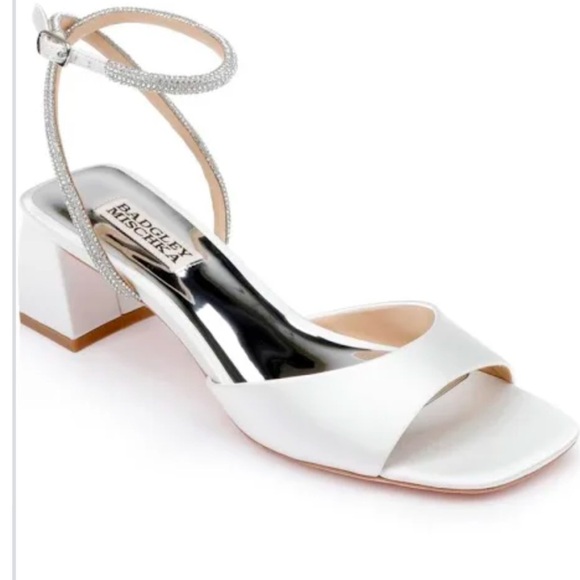 Badgley Mishka Infinity Bridal Shoe Block Heel Size 8.5 - Picture 16 of 16